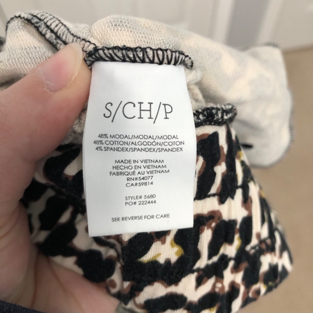 Cabi Pivot Leopard Print Jogger Pants Small - image 7